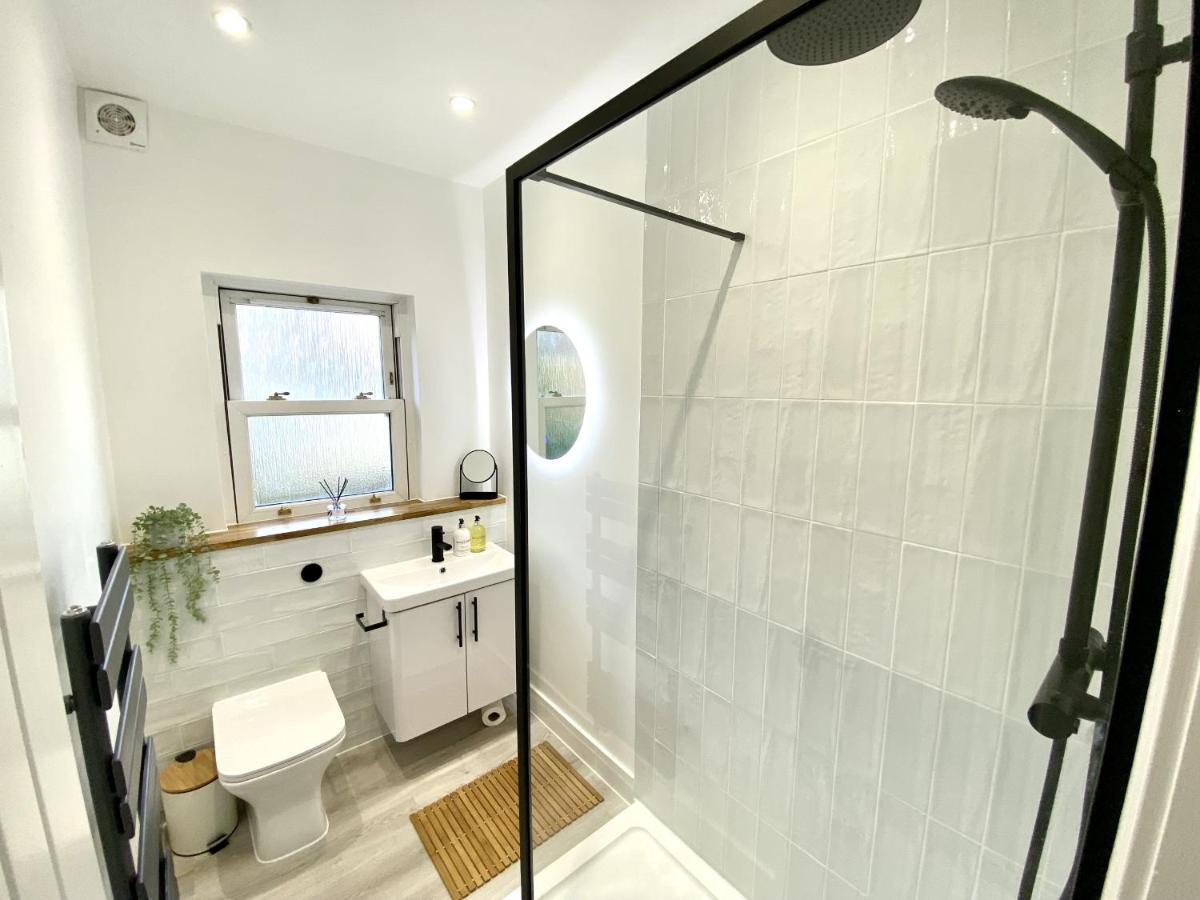 Stunning Beach Themed 2 Bed Apartment Bournemouth Kültér fotó